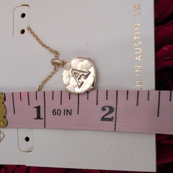 Kendra Scott "A" Initial Gold Minimalist Necklace Personalized Letter A Pendant - Picture 4 of 5